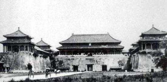 北京西安门礼王府闹鬼事件，厉鬼环绕阴风肆虐的凶宅