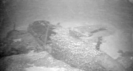 美国纽约上州安大略湖底发现60多年前坠毁的飞机残骸