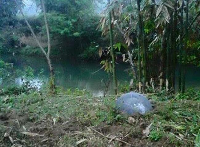 最后一颗球体重约45公斤，落在宣光省（Tuyen Quang）的一条河流附近。