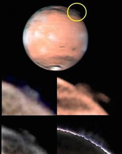 天文爱好者观测火星高空2次出现神秘烟雾