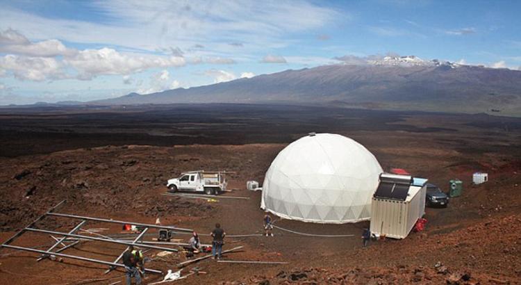 火星模拟住宅位于夏威夷冒纳罗亚火山的北坡，火山海拔2440米。