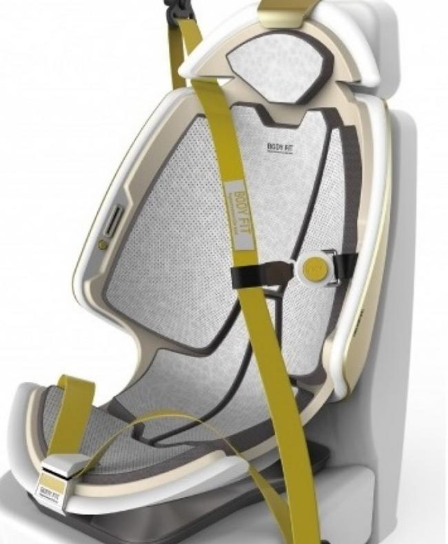 韩国学生为孕妇专门设计出一款安全汽车座椅