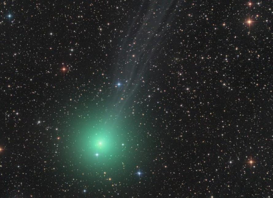 C/2014 Q2(Lovejoy)彗星惊艳北半球夜空