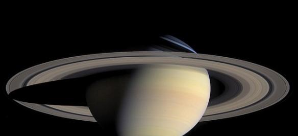 科学家相信将来可凭土星解释其他行星的环状系统。