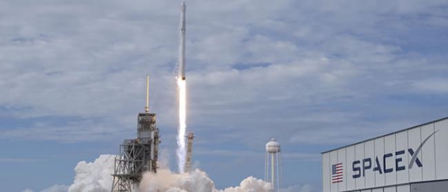 SpaceX再次推迟两颗全球互联网接入测试卫星的发射