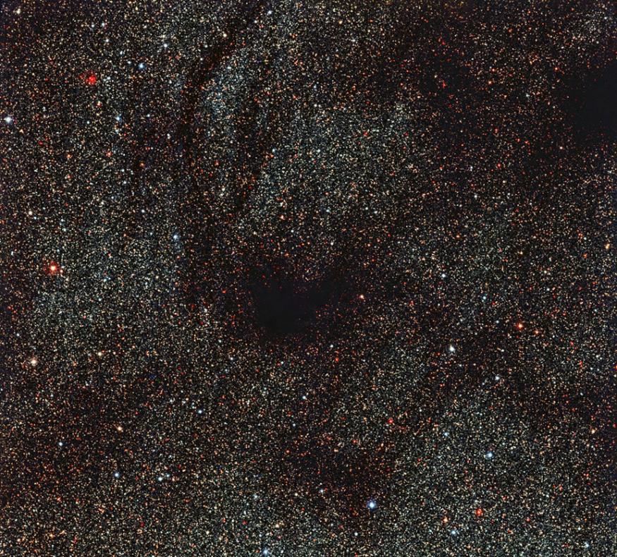欧洲南方天文台(ESO)发布“宇宙中的空洞”图像