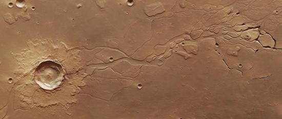 欧洲航天局为庆祝火星快车探测器发射十周年发布火星表面视频