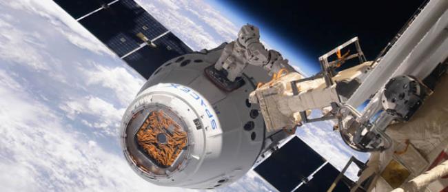 SpaceX“龙”货运飞船向国际空间站运送机器人、冰淇淋和高浓度咖啡