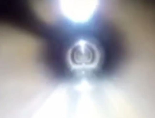 马斯克同时公布SpaceX列车前置镜头拍摄的片段。