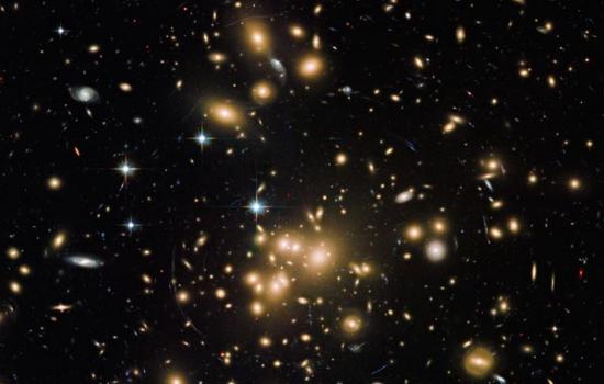 室女座“Abell 1689”巨型星系团