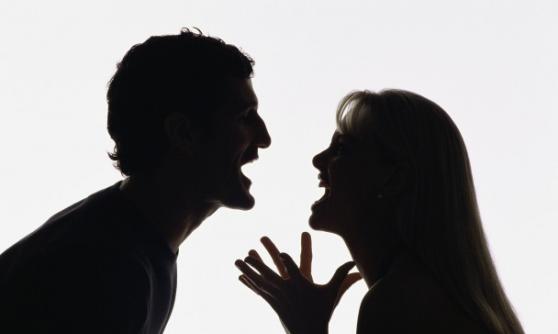 离婚对女性的影响较男性为大。