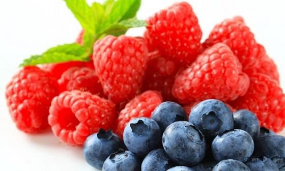 科学家指多进食莓果，有助对抗痴肥。