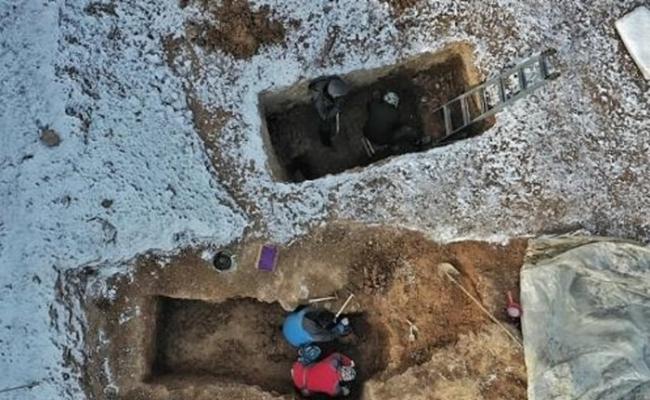 考古人员发现3座汉朝陪葬坑。