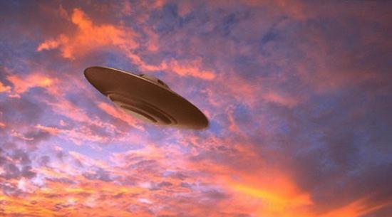 2008年，德国内政部长朔伊布勒否认了德国政府曾经调查过UFO。但在2009年，一位叫菲莱舍尔的UFO爱好者发现，德国议会的一个部门调查了外星物体。