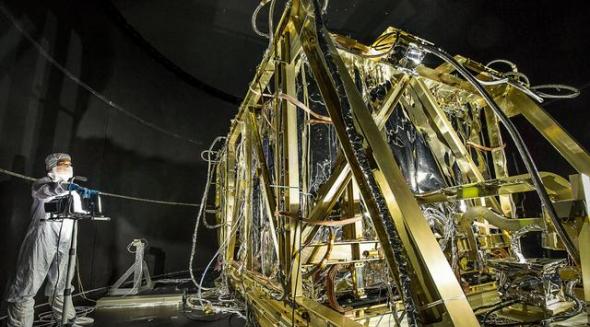 詹姆斯•韦伯空间望远镜配备了顶尖的红外观测仪，可对遥远宇宙天体进行观测，目前美国宇航局已经展开了对望远镜的各项测试工作