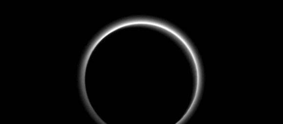冥王星表面的大气压力要远远低于从地球上获得的观测结果