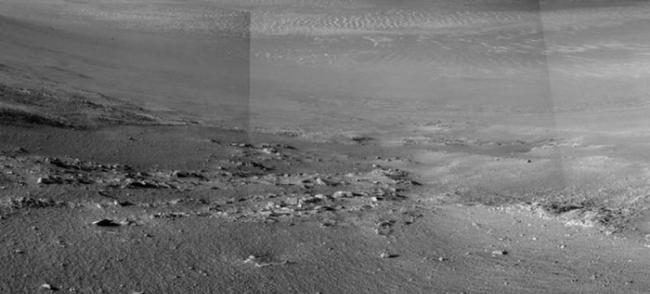 机遇号日前在火星表面拍得独特的石痕。