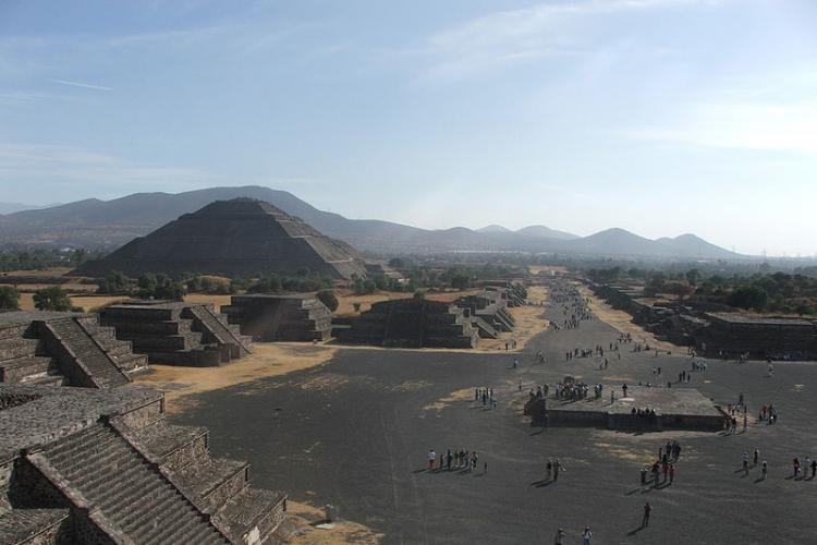 中美洲墨西哥的古代文明特奥蒂瓦坎可能因内部冲突而崩溃