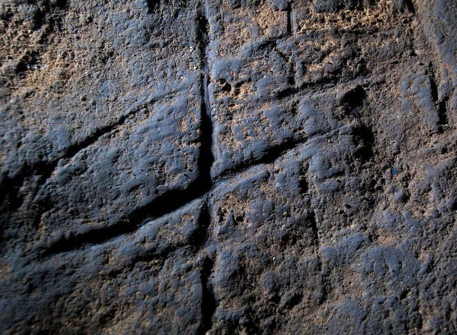研究发现尼安德特人也有洞穴艺术作品