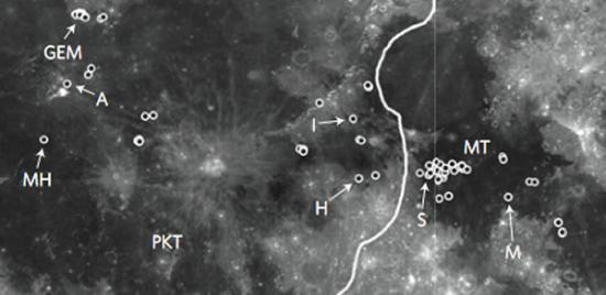 月球近地面的地图，标出了这份新研究发现的怪异火山构造。来源：NASA/GSFC/Arizona State University