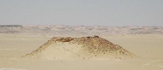谷歌地球在埃及发现的并非金字塔，但可能也是重要的考古遗迹