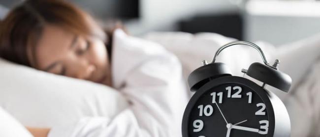 睡眠时间短或浅睡眠都会提高患上动脉粥样硬化的风险