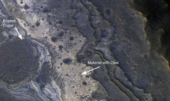 一个英国格拉斯哥大学的研究组在一块火星陨石中鉴定出了火欧泊成分。这项发现将为研究人员判断未来该前往火星上的哪些区域开展对火星生命的搜寻工作指明方向