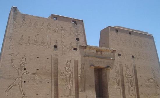 史前文明？埃及“艾德夫神殿”酷似电脑CPU