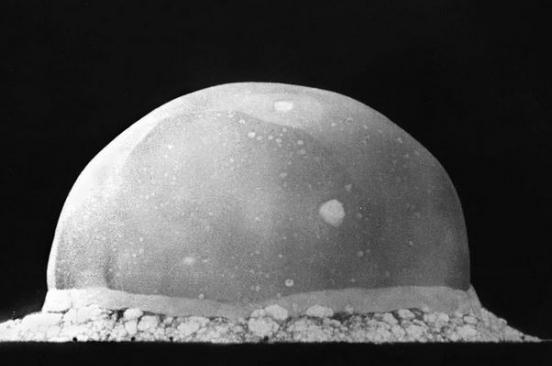 美国首次核爆试验代表一个地质年代新纪元――人类世时代开始
