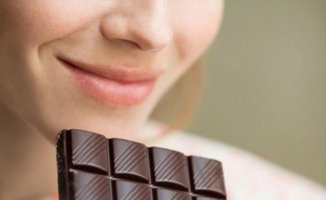 研究发现每周吃至少1次巧克力，脑部表现会更佳。