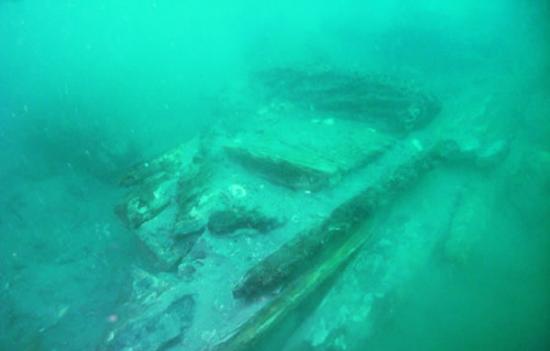 此前发现的军船残骸