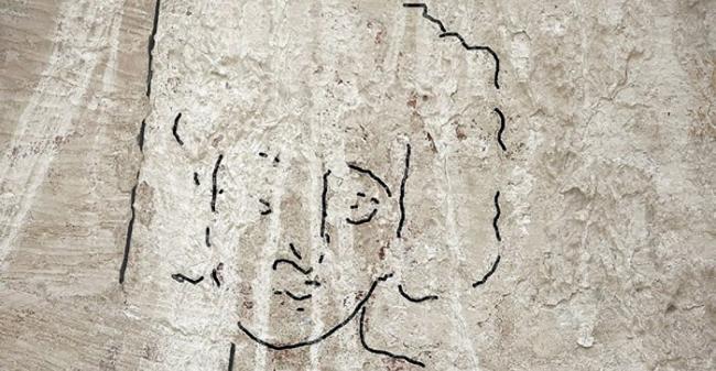 世界遗产内盖夫沙漠中心的拜占庭教堂中发现独特的耶稣脸像