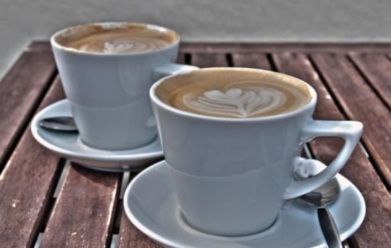 每日喝咖啡或能提高结肠癌患者的存活率