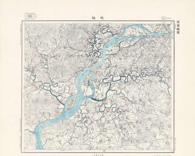 这张1947年的日本军事地图展示的是目前北韩首都平壤附近的地区。 COURTESY OF STANFORD UNIVERSITY LIBRARIES