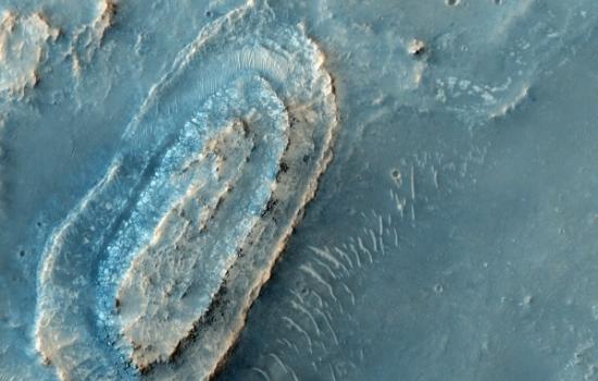 火星东北大流沙地带具有40亿年历史的含水矿物