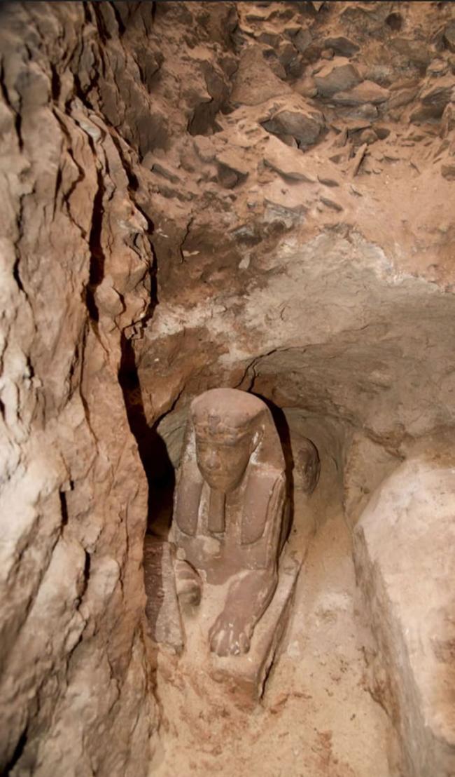 埃及南部考姆翁布神庙发现动物和人脸形状的雕像――狮身人面像