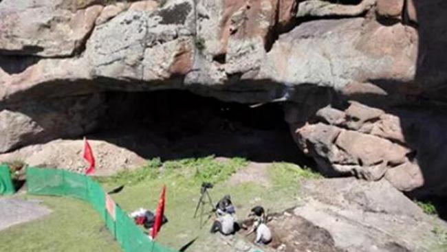 新疆吉木乃县通天洞旧石器遗址 6月中旬进行二度发掘
