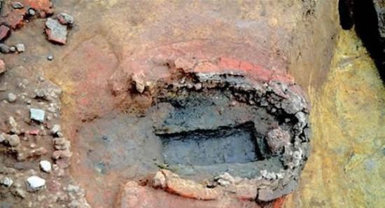 新发现的汉代炼铜炉遗迹