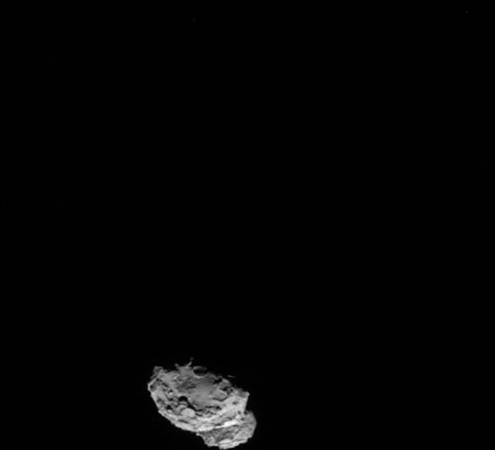 探测船周一摄得目标彗星的外貌