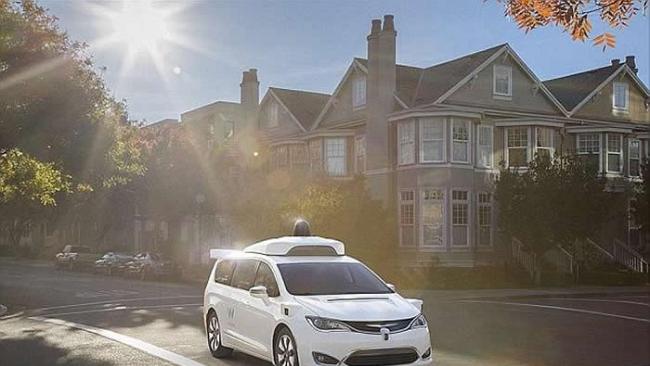 Google旗下Waymo研发出“压力膜”技术 自动驾驶的汽车撞到人会变软