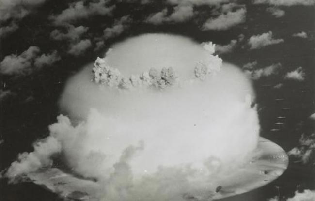 科学家报告鉴定未爆炸核弹头的真伪而不披露敏感设计的方法