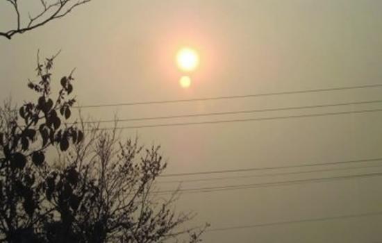 南京天空出现两个“太阳”