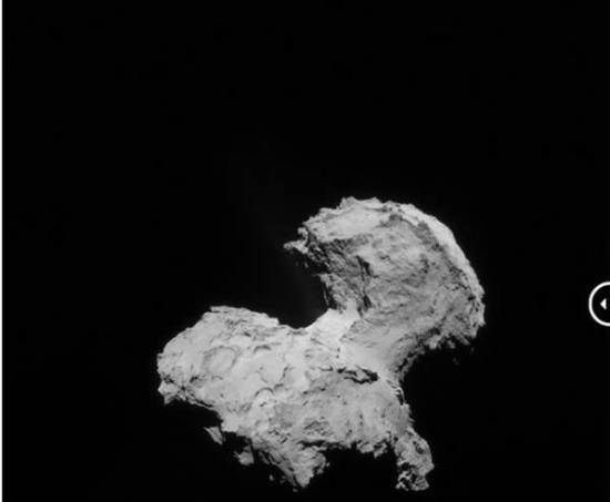罗塞塔飞船拍摄的彗星原始图像，请注意在这张原始图像上并看不到喷流现象的存在。