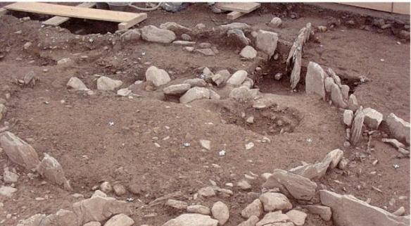 这个拥有2500年历史，属于古代皇族的古墓中心有个14平方米的墓室，考古学家还没有打开它。