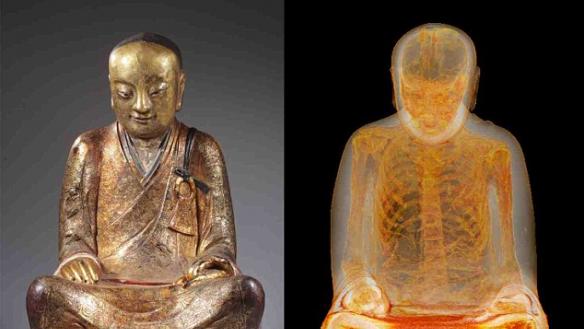 千年佛像中发现藏有宋朝高僧的木乃伊 肉身菩萨腹中有中文字条