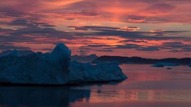 格陵兰岛东北Zachariæ Isstrøm冰川开始快速消退