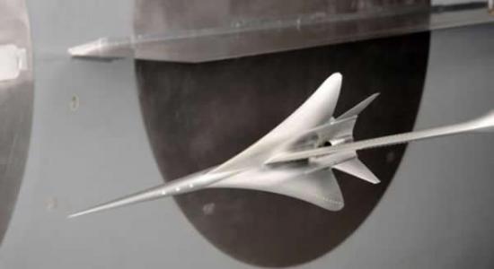 兰利研究中心的工程师正在测试超音速客机方案，为三角翼布局，比协和式客机更加安静