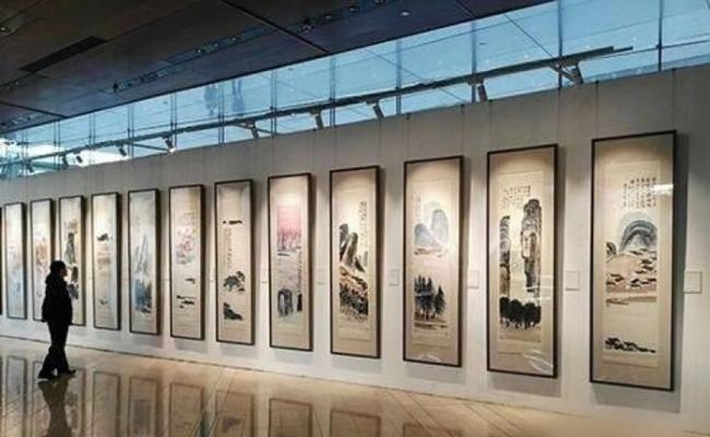 《山水十二屏》现收藏于重庆博物馆内。