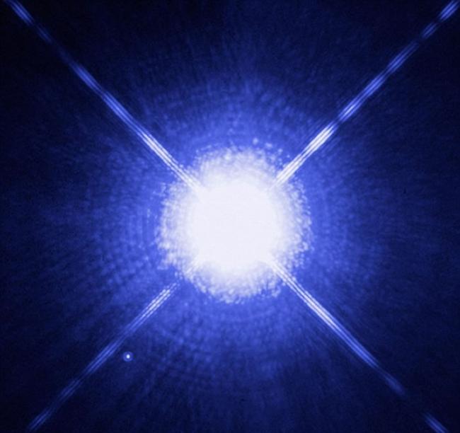 研究人员发现白矮星SDSS 124043.01+671034.68大气以氧气为主
