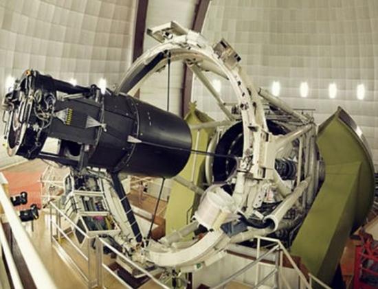 位于赛丁泉天文台的3.9米直径的英澳望远镜